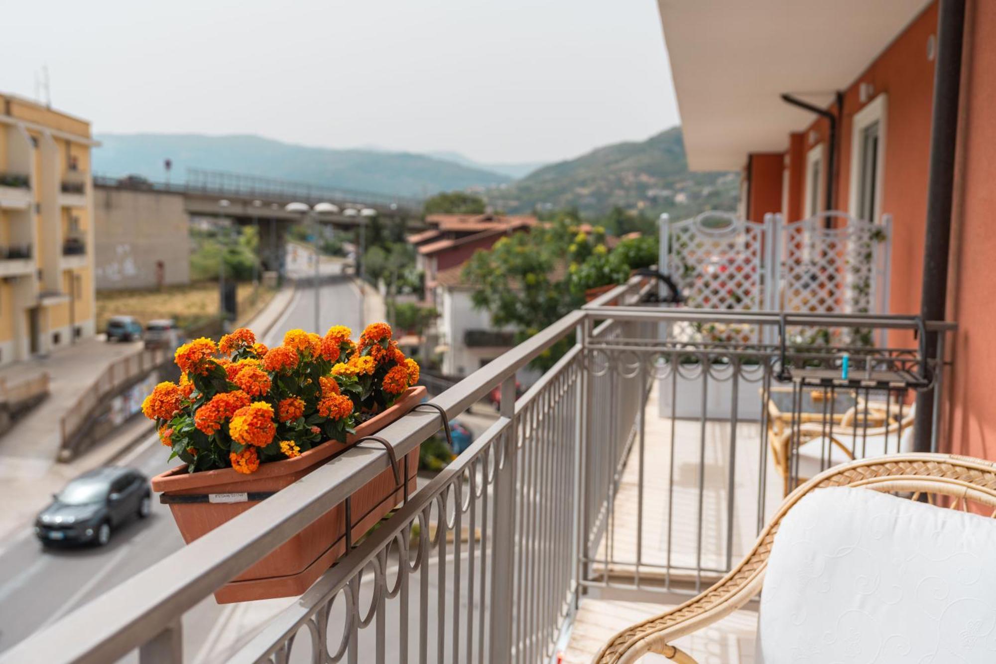 Noi 2 Nel Cilento Hotel อากรอโปลี ภายนอก รูปภาพ